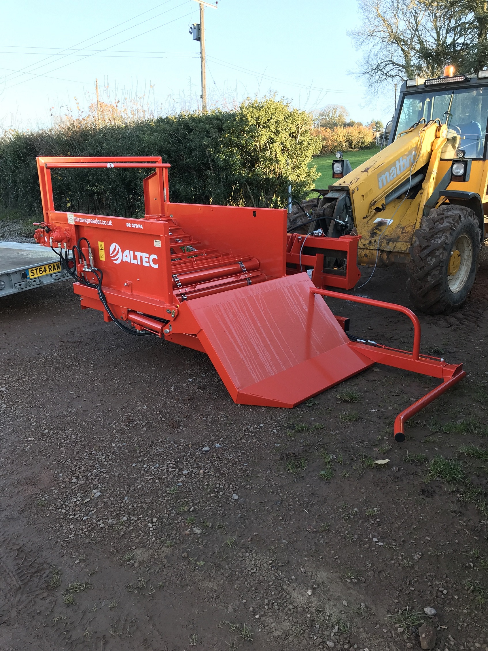 Current Straw Spreading Machinery Straw Spreader